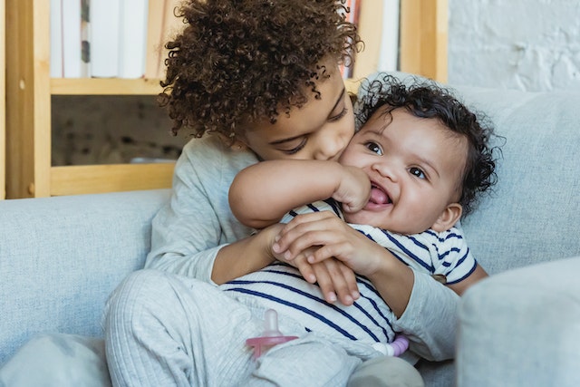 Why Maintaining Sibling Relationships in Foster Care Is Important